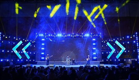 武威職業(yè)技術(shù)大學(xué)舉辦第二十屆校園歌手大賽暨慶元旦青春歌會